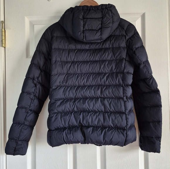 Uniqlo Packable Ultra Light Down Jacket - Navy - EUC - Picture 9 of 16
